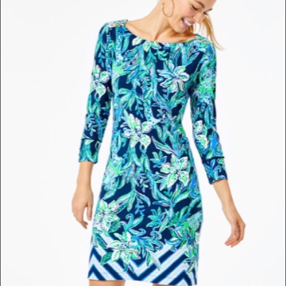 Lilly Pulitzer Dresses & Skirts - UPF 50+ SOPHIE DRESS NAVY TAKE IT OR LEAF IT DRESS